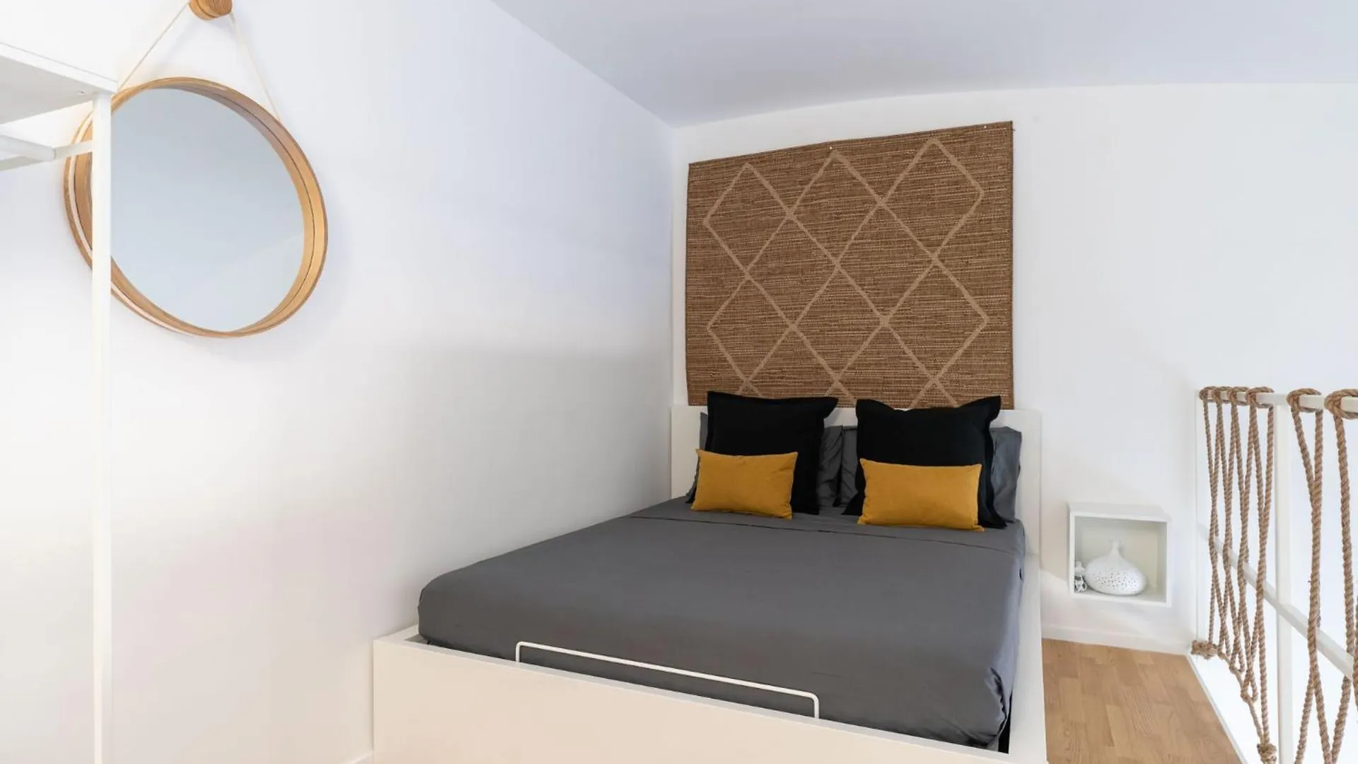 Terra Cielo Apartment Bari 0*,
